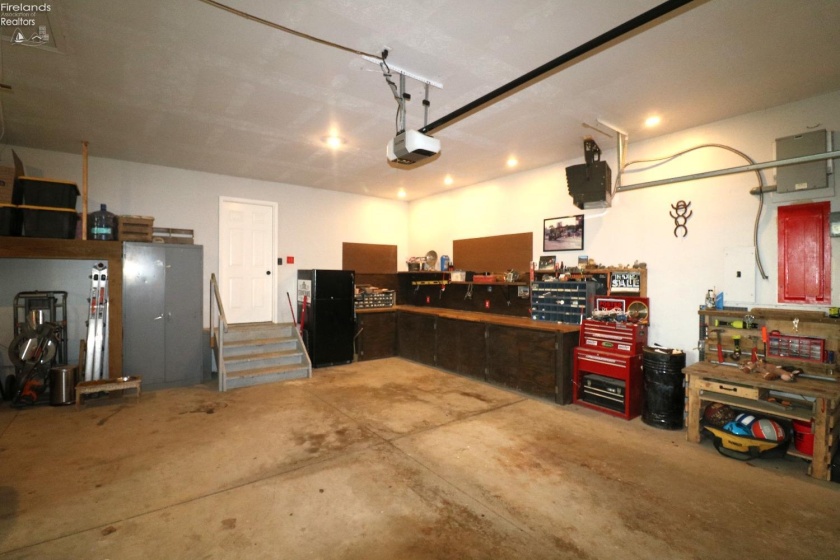 4107 State Route 113, Milan, 44846, 5 Bedrooms Bedrooms, ,3 BathroomsBathrooms,Residential,For Sale,State Route 113,20251462