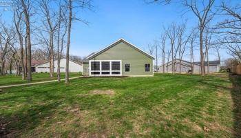 4220 McKenna Lane, Port Clinton, 43452, 2 Bedrooms Bedrooms, ,2 BathroomsBathrooms,Residential,For Sale,McKenna,20251467