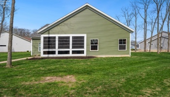 4220 McKenna Lane, Port Clinton, 43452, 2 Bedrooms Bedrooms, ,2 BathroomsBathrooms,Residential,For Sale,McKenna,20251467