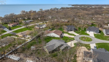 4220 McKenna Lane, Port Clinton, 43452, 2 Bedrooms Bedrooms, ,2 BathroomsBathrooms,Residential,For Sale,McKenna,20251467