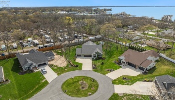 4220 McKenna Lane, Port Clinton, 43452, 2 Bedrooms Bedrooms, ,2 BathroomsBathrooms,Residential,For Sale,McKenna,20251467