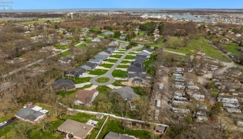 4220 McKenna Lane, Port Clinton, 43452, 2 Bedrooms Bedrooms, ,2 BathroomsBathrooms,Residential,For Sale,McKenna,20251467