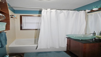 3778 Cliff Road, Port Clinton, 43452, 3 Bedrooms Bedrooms, ,1 BathroomBathrooms,Residential,For Sale,Cliff,20251116