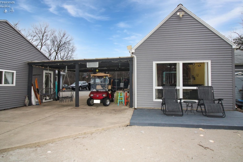 3778 Cliff Road, Port Clinton, 43452, 3 Bedrooms Bedrooms, ,1 BathroomBathrooms,Residential,For Sale,Cliff,20251116