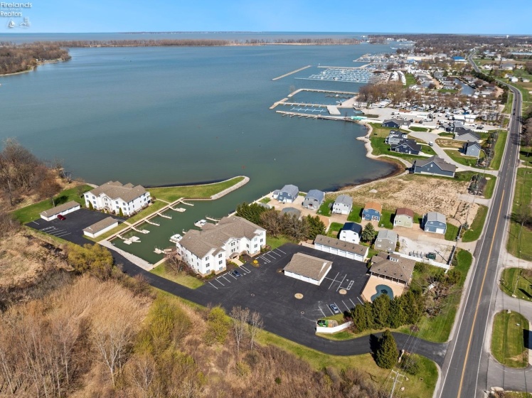 6011 Harbor Road, Marblehead, 43440, 3 Bedrooms Bedrooms, ,2 BathroomsBathrooms,Residential,For Sale,Harbor,20251469
