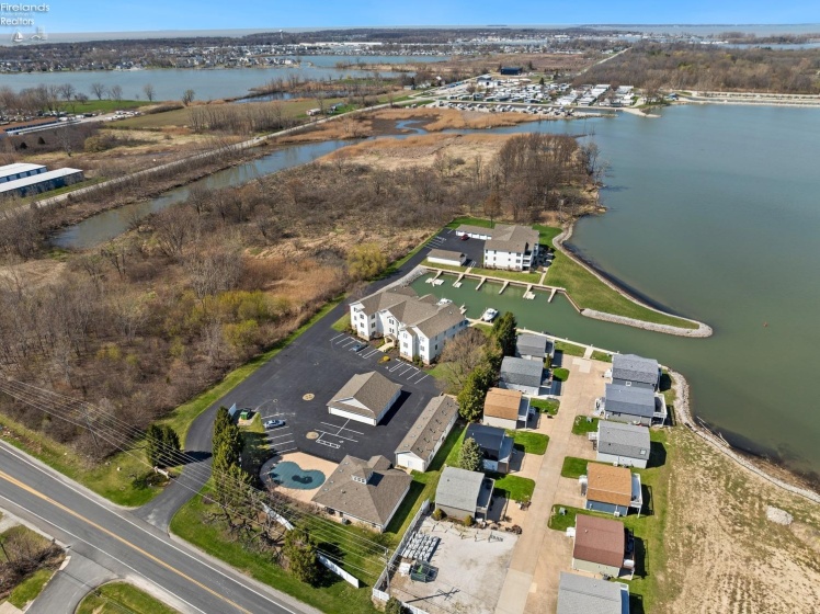 6011 Harbor Road, Marblehead, 43440, 3 Bedrooms Bedrooms, ,2 BathroomsBathrooms,Residential,For Sale,Harbor,20251469