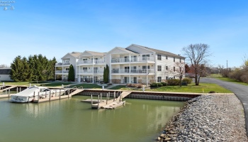 6011 Harbor Road, Marblehead, 43440, 3 Bedrooms Bedrooms, ,2 BathroomsBathrooms,Residential,For Sale,Harbor,20251469