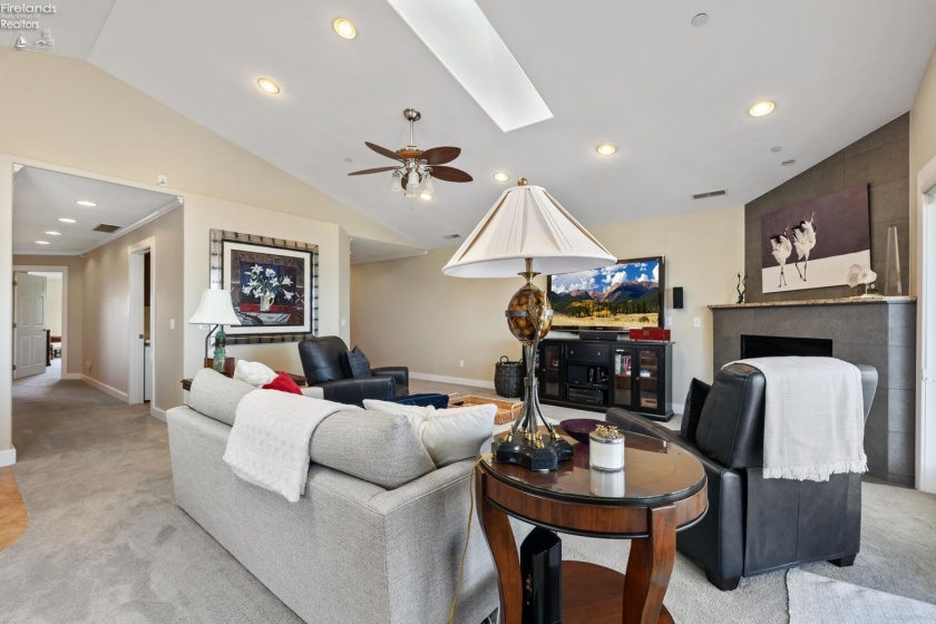6011 Harbor Road, Marblehead, 43440, 3 Bedrooms Bedrooms, ,2 BathroomsBathrooms,Residential,For Sale,Harbor,20251469