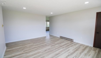 624 Shumaker Drive, Bellevue, 44811, 3 Bedrooms Bedrooms, ,2 BathroomsBathrooms,Residential,For Sale,Shumaker,20251482