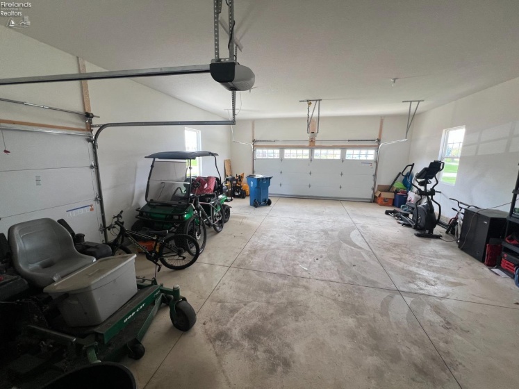 40 Briarcrest, Norwalk, 44857, 3 Bedrooms Bedrooms, ,3 BathroomsBathrooms,Residential,For Sale,Briarcrest,20251427