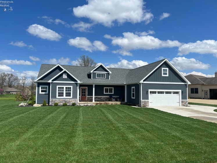 40 Briarcrest, Norwalk, 44857, 3 Bedrooms Bedrooms, ,3 BathroomsBathrooms,Residential,For Sale,Briarcrest,20251427