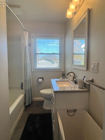 140 Davis Street, Tiffin, 44883, 3 Bedrooms Bedrooms, ,1 BathroomBathrooms,Residential,For Sale,Davis,20251447
