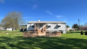 140 Davis Street, Tiffin, 44883, 3 Bedrooms Bedrooms, ,1 BathroomBathrooms,Residential,For Sale,Davis,20251447 140 Davis Street, Tiffin, 44883, 3 Bedrooms Bedrooms, ,1 BathroomBathrooms,Residential,For Sale,Davis,20251447