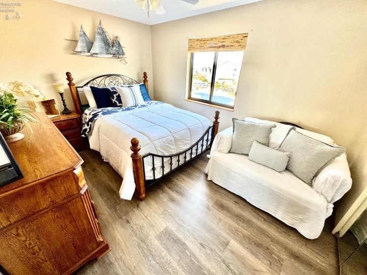 509 Lakeshore Drive, Port Clinton, 43452, 2 Bedrooms Bedrooms, ,2 BathroomsBathrooms,Residential,For Sale,Lakeshore,20251497