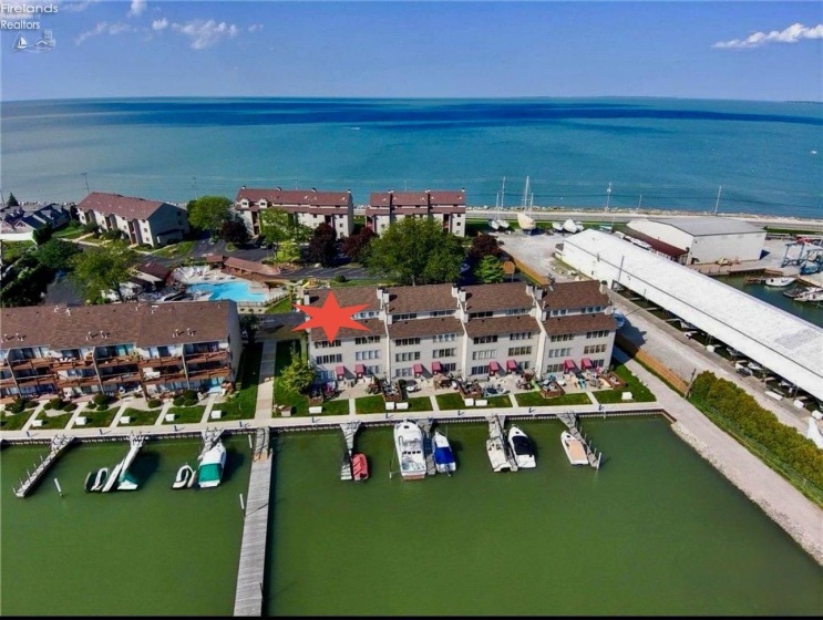 509 Lakeshore Drive, Port Clinton, 43452, 2 Bedrooms Bedrooms, ,2 BathroomsBathrooms,Residential,For Sale,Lakeshore,20251497