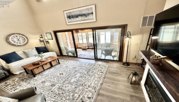 509 Lakeshore Drive, Port Clinton, 43452, 2 Bedrooms Bedrooms, ,2 BathroomsBathrooms,Residential,For Sale,Lakeshore,20251497