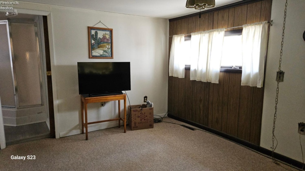 310 5th Street, Lakeside, 43440, 5 Bedrooms Bedrooms, ,3 BathroomsBathrooms,Residential,For Sale,5th,20251490