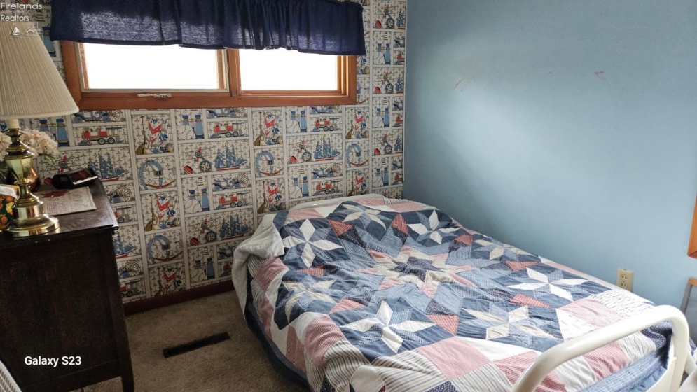 310 5th Street, Lakeside, 43440, 5 Bedrooms Bedrooms, ,3 BathroomsBathrooms,Residential,For Sale,5th,20251490
