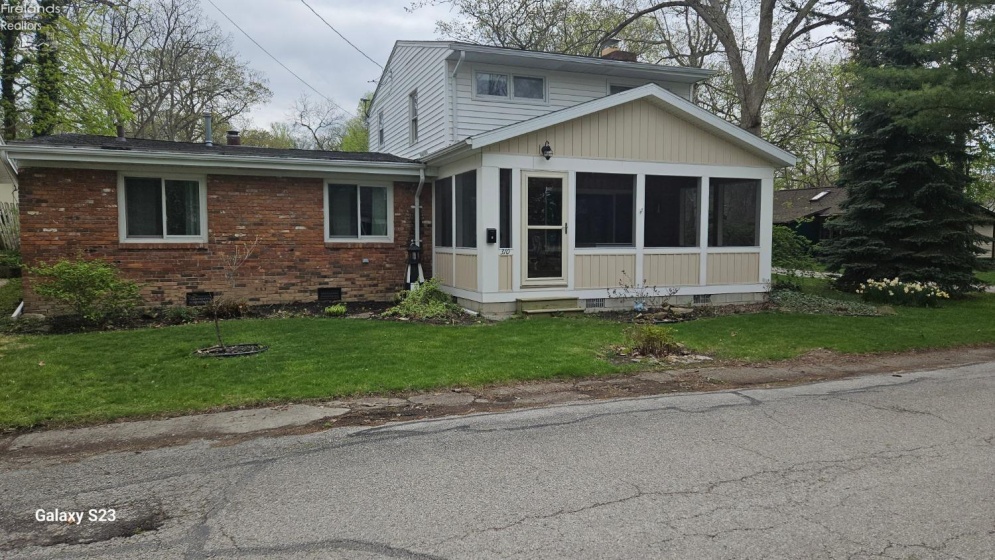 310 5th Street, Lakeside, 43440, 5 Bedrooms Bedrooms, ,3 BathroomsBathrooms,Residential,For Sale,5th,20251490