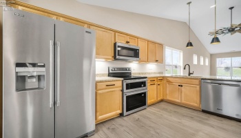 4077 Coventry Circle, Huron, 44839, 2 Bedrooms Bedrooms, ,2 BathroomsBathrooms,Residential,For Sale,Coventry,20251253