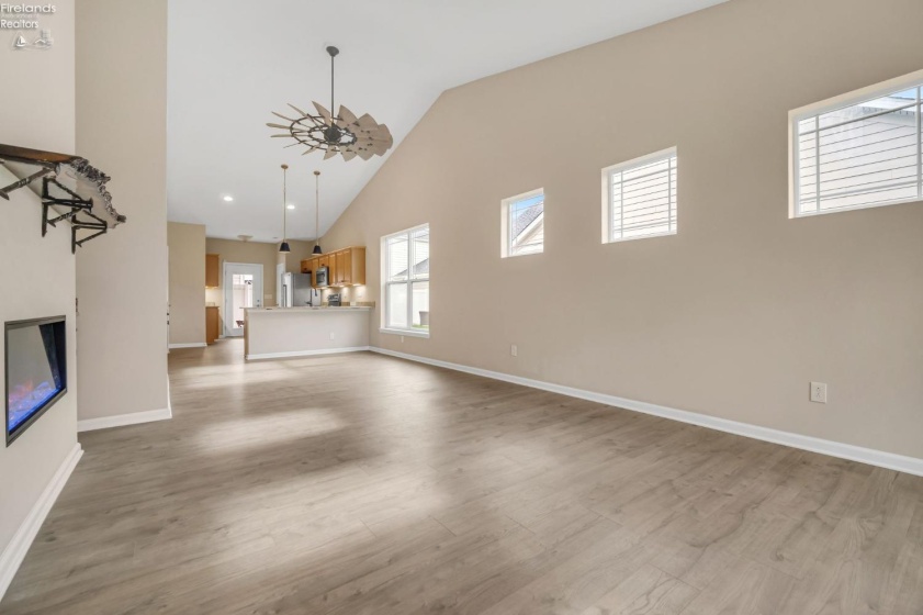 4077 Coventry Circle, Huron, 44839, 2 Bedrooms Bedrooms, ,2 BathroomsBathrooms,Residential,For Sale,Coventry,20251253