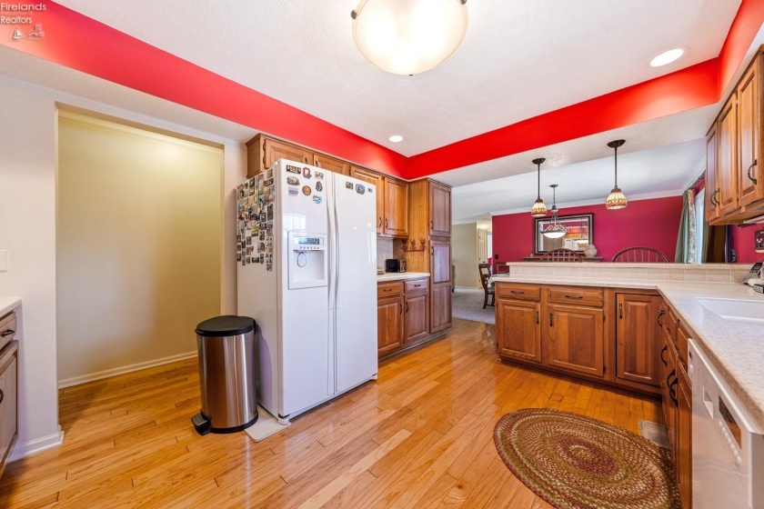4255 Chatham Drive, Port Clinton, 43452, 3 Bedrooms Bedrooms, ,3 BathroomsBathrooms,Residential,For Sale,Chatham,20251450