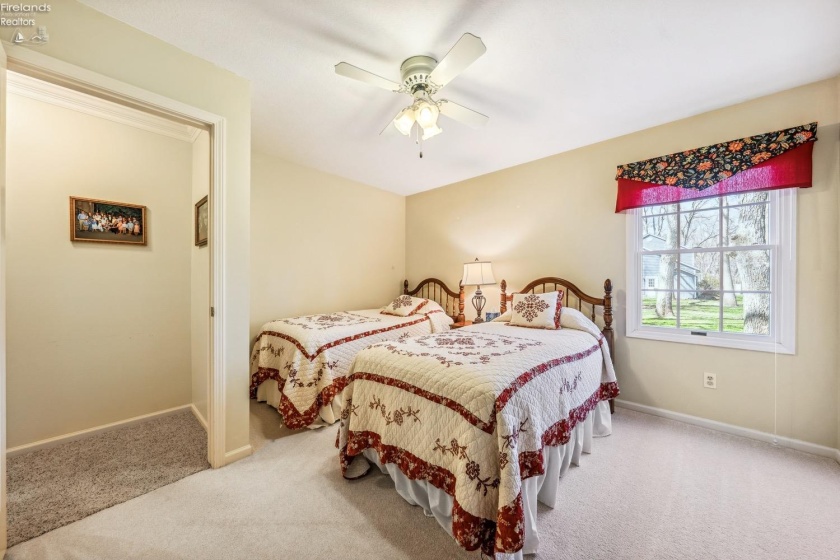 4255 Chatham Drive, Port Clinton, 43452, 3 Bedrooms Bedrooms, ,3 BathroomsBathrooms,Residential,For Sale,Chatham,20251450