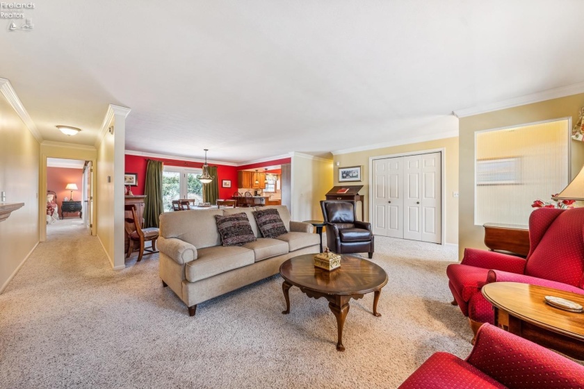 4255 Chatham Drive, Port Clinton, 43452, 3 Bedrooms Bedrooms, ,3 BathroomsBathrooms,Residential,For Sale,Chatham,20251450