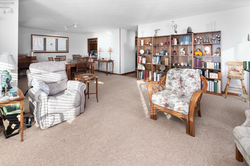 2655 Sand Road, Port Clinton, 43452, 4 Bedrooms Bedrooms, ,2 BathroomsBathrooms,Residential,For Sale,Sand,20251359