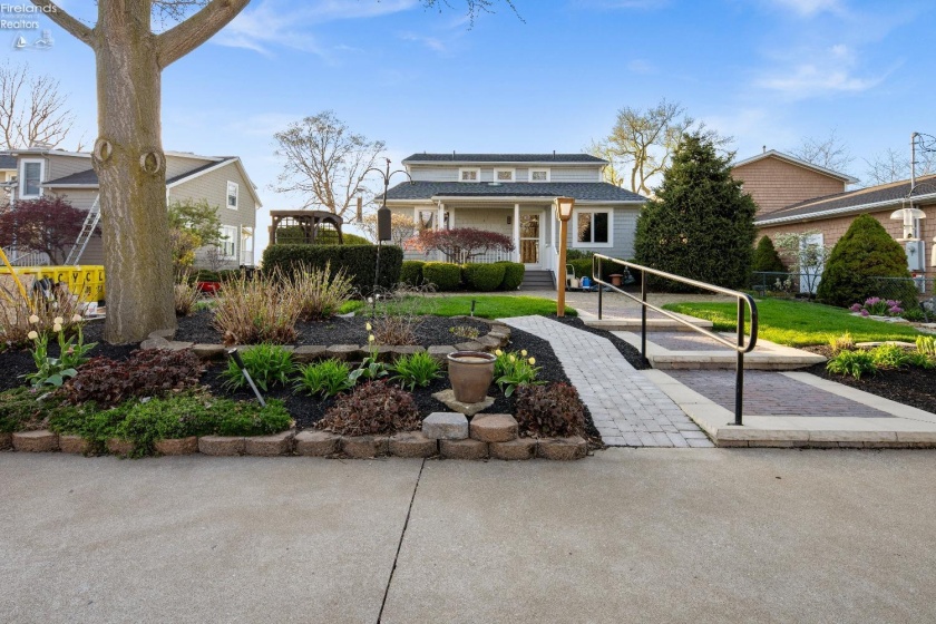 2655 Sand Road, Port Clinton, 43452, 4 Bedrooms Bedrooms, ,2 BathroomsBathrooms,Residential,For Sale,Sand,20251359