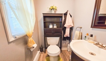 557 Maple Street, Clyde, 43410, 4 Bedrooms Bedrooms, ,2 BathroomsBathrooms,Residential,For Sale,Maple,20251436 557 Maple Street, Clyde, 43410, 4 Bedrooms Bedrooms, ,2 BathroomsBathrooms,Residential,For Sale,Maple,20251436