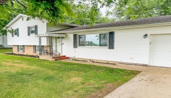 557 Maple Street, Clyde, 43410, 4 Bedrooms Bedrooms, ,2 BathroomsBathrooms,Residential,For Sale,Maple,20251436 557 Maple Street, Clyde, 43410, 4 Bedrooms Bedrooms, ,2 BathroomsBathrooms,Residential,For Sale,Maple,20251436