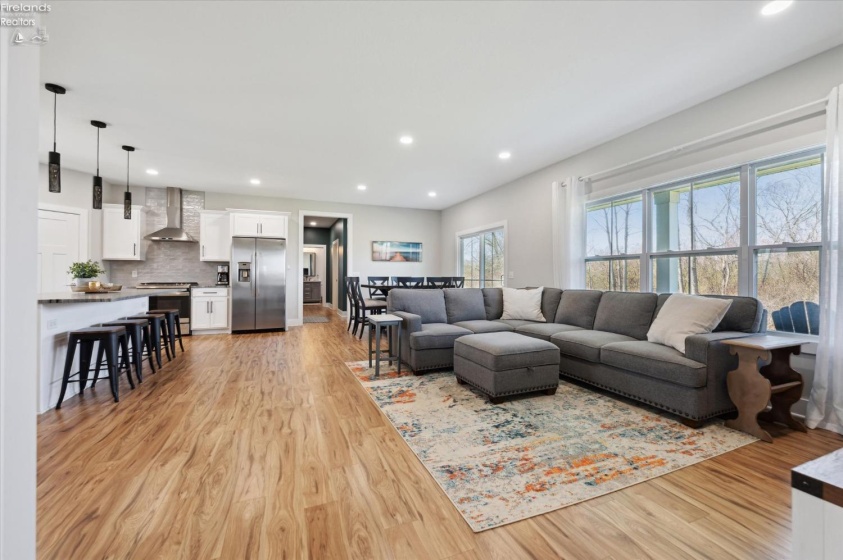 2226 Harbor Bay Drive, Marblehead, 43440, 4 Bedrooms Bedrooms, ,3 BathroomsBathrooms,Residential,For Sale,Harbor Bay,20251315