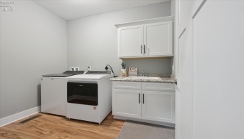 2226 Harbor Bay Drive, Marblehead, 43440, 4 Bedrooms Bedrooms, ,3 BathroomsBathrooms,Residential,For Sale,Harbor Bay,20251315