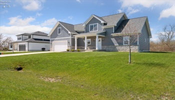 2226 Harbor Bay Drive, Marblehead, 43440, 4 Bedrooms Bedrooms, ,3 BathroomsBathrooms,Residential,For Sale,Harbor Bay,20251315
