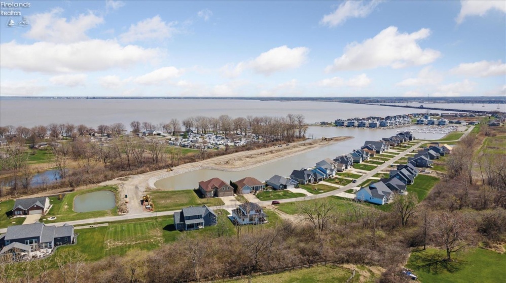 2226 Harbor Bay Drive, Marblehead, 43440, 4 Bedrooms Bedrooms, ,3 BathroomsBathrooms,Residential,For Sale,Harbor Bay,20251315