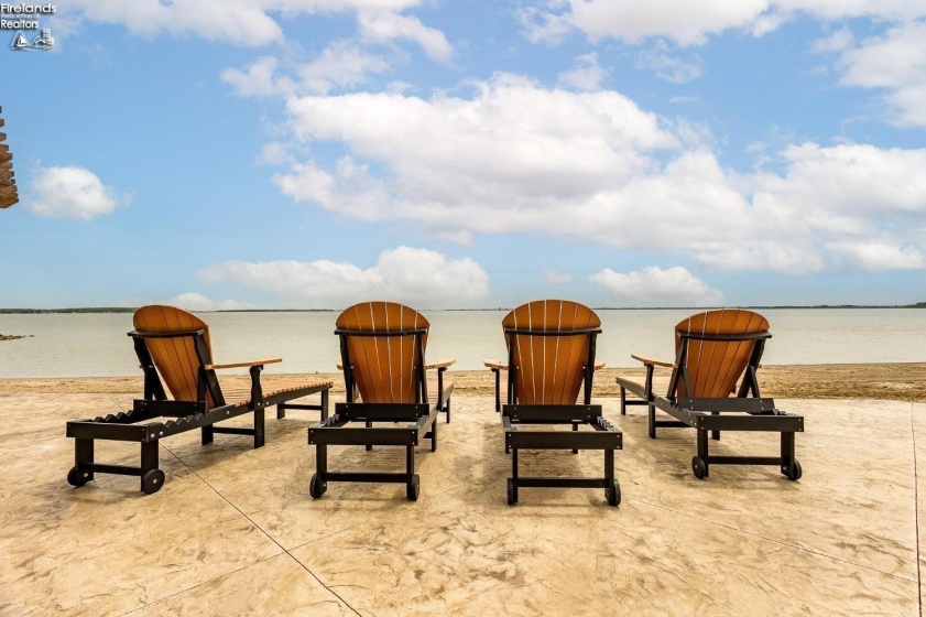 2226 Harbor Bay Drive, Marblehead, 43440, 4 Bedrooms Bedrooms, ,3 BathroomsBathrooms,Residential,For Sale,Harbor Bay,20251315