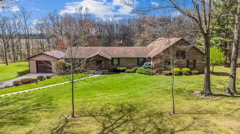 6226 County Highway 106, Upper Sandusky, 43351, 4 Bedrooms Bedrooms, ,3 BathroomsBathrooms,Residential,For Sale,County Highway 106,20251389
