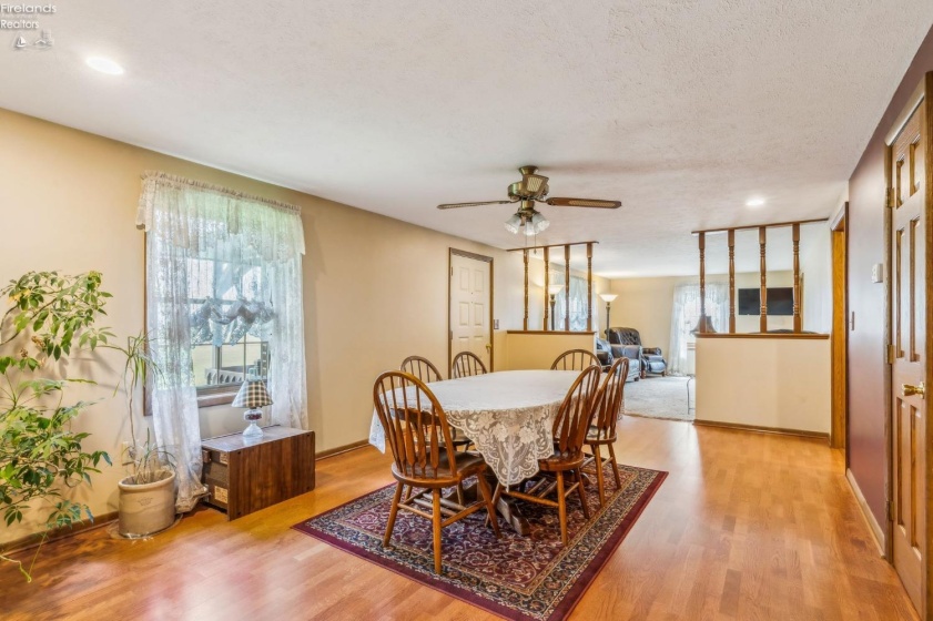 6226 County Highway 106, Upper Sandusky, 43351, 4 Bedrooms Bedrooms, ,3 BathroomsBathrooms,Residential,For Sale,County Highway 106,20251389
