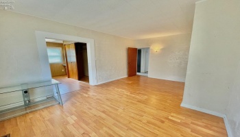 418 Spring Street, Clyde, 43410, 3 Bedrooms Bedrooms, ,1 BathroomBathrooms,Residential,For Sale,Spring,20251420 418 Spring Street, Clyde, 43410, 3 Bedrooms Bedrooms, ,1 BathroomBathrooms,Residential,For Sale,Spring,20251420