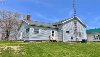 418 Spring Street, Clyde, 43410, 3 Bedrooms Bedrooms, ,1 BathroomBathrooms,Residential,For Sale,Spring,20251420 418 Spring Street, Clyde, 43410, 3 Bedrooms Bedrooms, ,1 BathroomBathrooms,Residential,For Sale,Spring,20251420