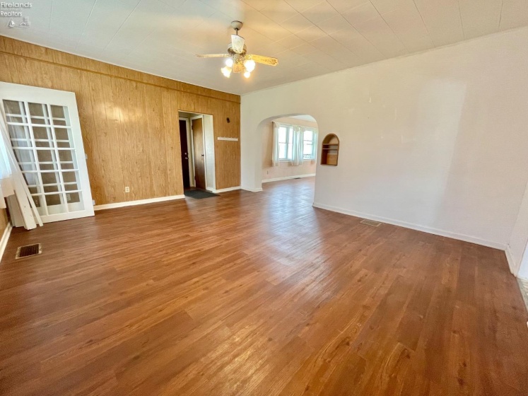 418 Spring Street, Clyde, 43410, 3 Bedrooms Bedrooms, ,1 BathroomBathrooms,Residential,For Sale,Spring,20251420