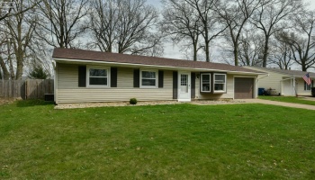 1371 Hollyview Drive, Vermilion, 44089, 3 Bedrooms Bedrooms, ,1 BathroomBathrooms,Residential,For Sale,Hollyview,20251432 1371 Hollyview Drive, Vermilion, 44089, 3 Bedrooms Bedrooms, ,1 BathroomBathrooms,Residential,For Sale,Hollyview,20251432