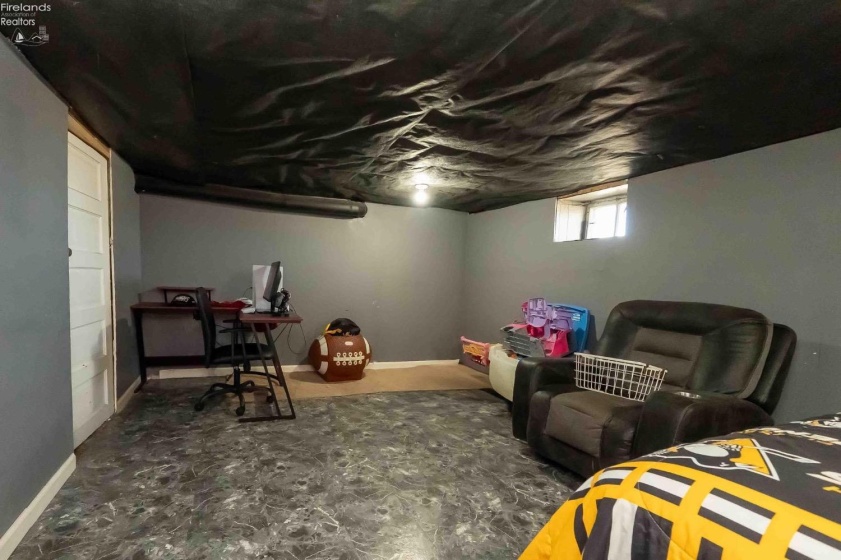 136 Birdseye Street, Clyde, 43410, 3 Bedrooms Bedrooms, ,1 BathroomBathrooms,Residential,For Sale,Birdseye,20251395