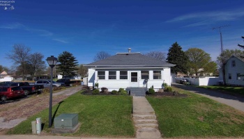136 Birdseye Street, Clyde, 43410, 3 Bedrooms Bedrooms, ,1 BathroomBathrooms,Residential,For Sale,Birdseye,20251395 136 Birdseye Street, Clyde, 43410, 3 Bedrooms Bedrooms, ,1 BathroomBathrooms,Residential,For Sale,Birdseye,20251395