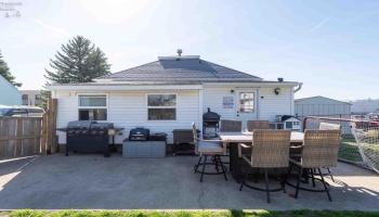 136 Birdseye Street, Clyde, 43410, 3 Bedrooms Bedrooms, ,1 BathroomBathrooms,Residential,For Sale,Birdseye,20251395 136 Birdseye Street, Clyde, 43410, 3 Bedrooms Bedrooms, ,1 BathroomBathrooms,Residential,For Sale,Birdseye,20251395