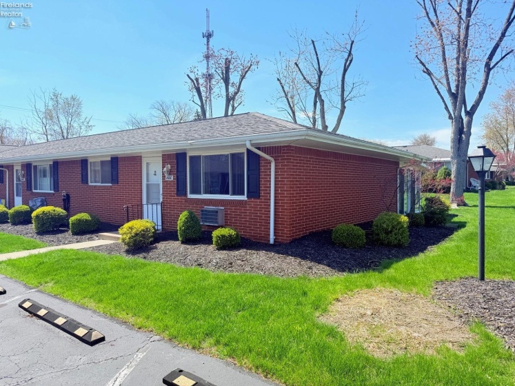 4660 Catawba Woods Road, Port Clinton, 43452, 2 Bedrooms Bedrooms, ,1 BathroomBathrooms,Residential,For Sale,Catawba Woods,20251472
