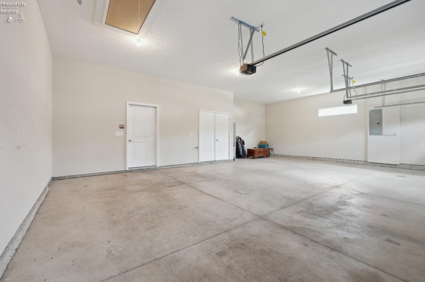 4340 McKenna Lane, Port Clinton, 43452, 3 Bedrooms Bedrooms, ,2 BathroomsBathrooms,Residential,For Sale,McKenna,20251441