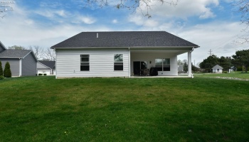 4340 McKenna Lane, Port Clinton, 43452, 3 Bedrooms Bedrooms, ,2 BathroomsBathrooms,Residential,For Sale,McKenna,20251441