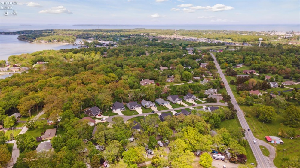 4340 McKenna Lane, Port Clinton, 43452, 3 Bedrooms Bedrooms, ,2 BathroomsBathrooms,Residential,For Sale,McKenna,20251441